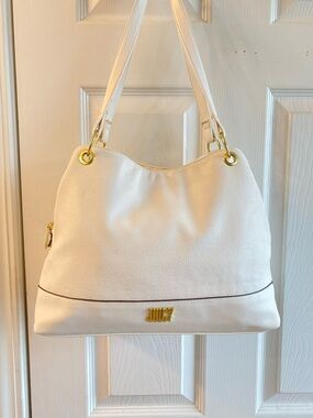 Juicy Couture white Shoulder bag excellent condition, clean interior beautiful